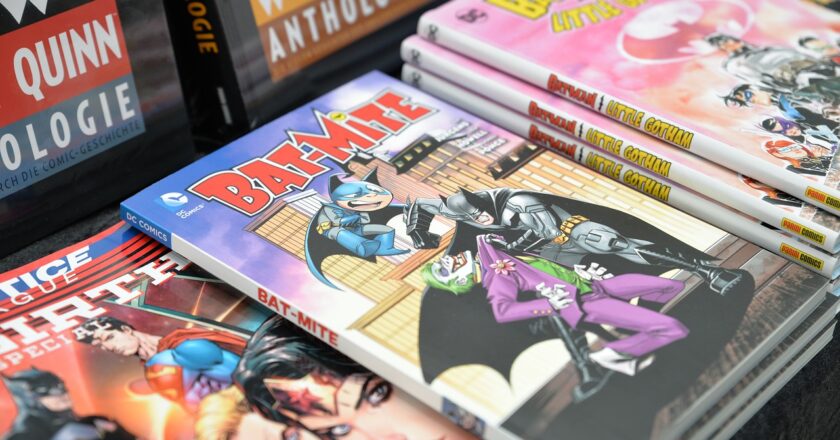 What You Should Know About Comics and Manga